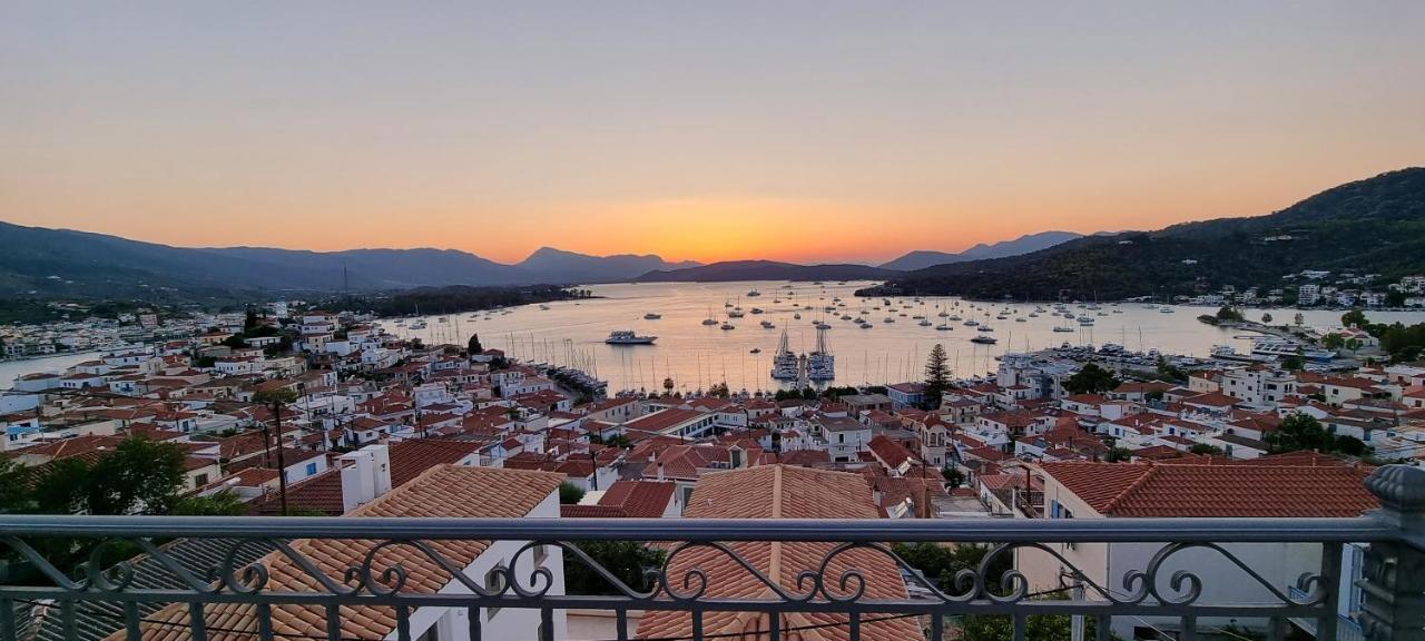Panoramic View Poros Town Exterior foto